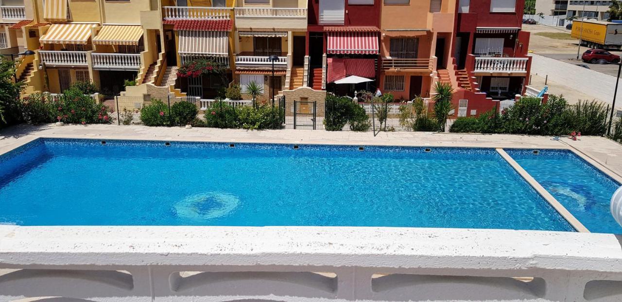 بويبلا دي فارنالس Bungalow Playa Pobla De Farnals المظهر الخارجي الصورة
